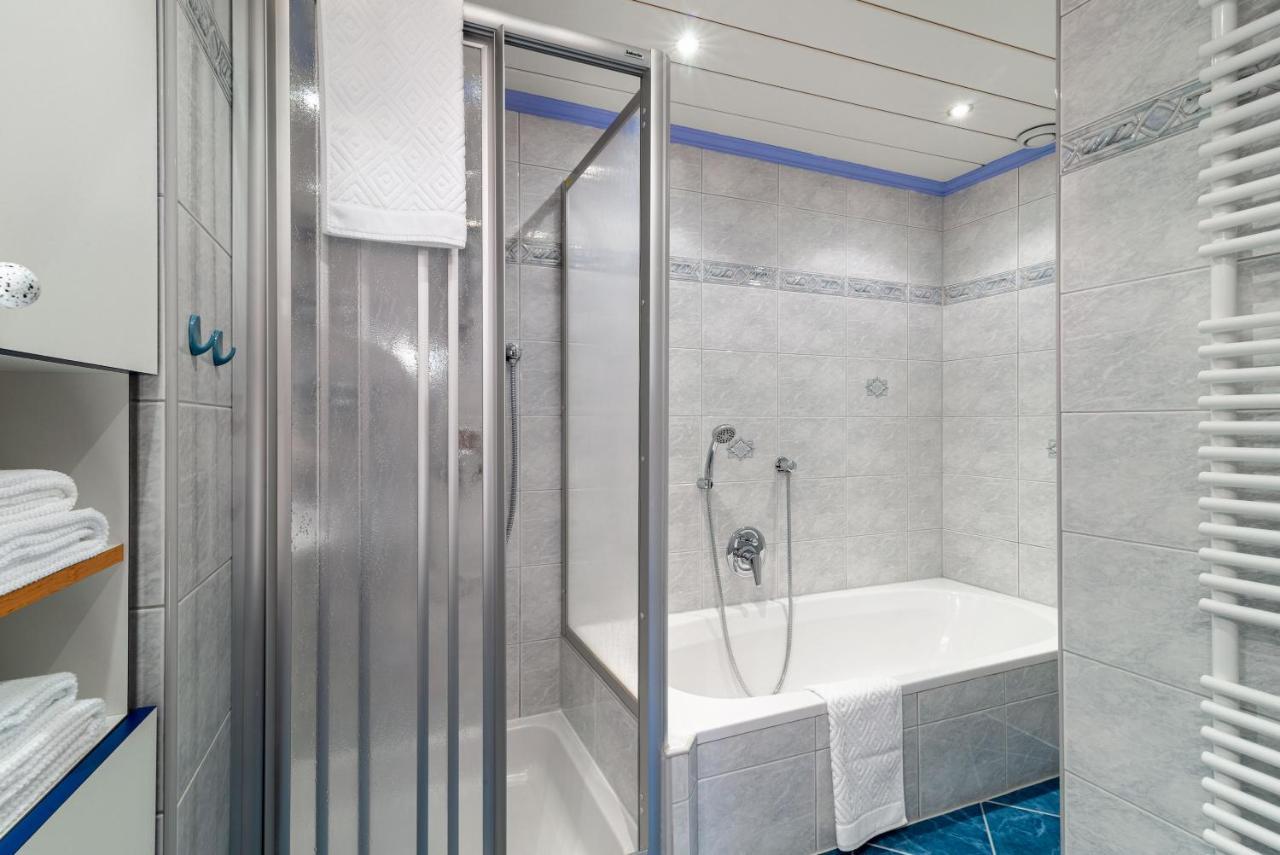 Haus St. Bernard Apartment Петной ам Арлберг Екстериор снимка