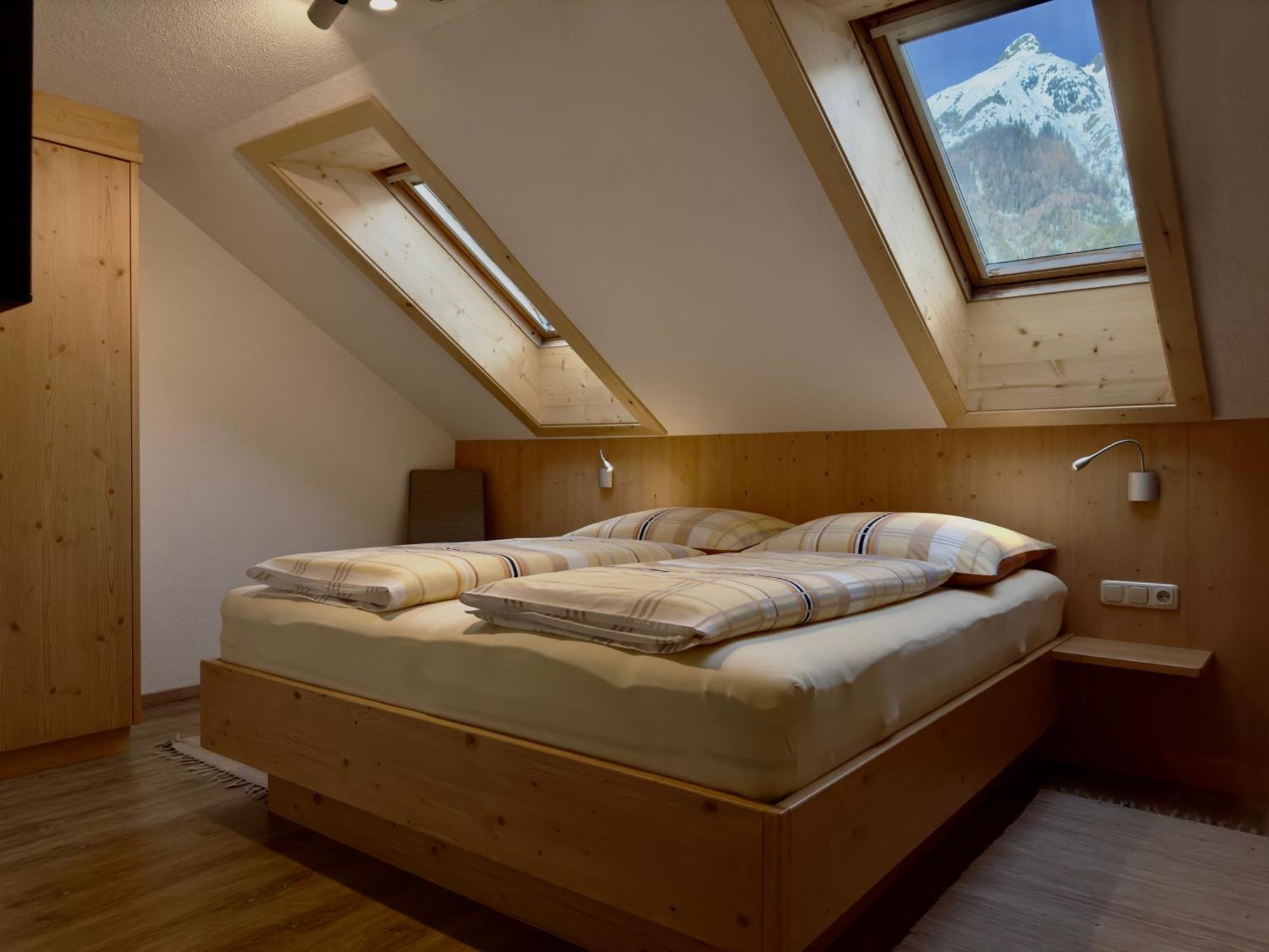 Haus St. Bernard Apartment Петной ам Арлберг Екстериор снимка